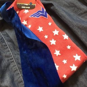 NWT Wonder Woman Knee Socks w/ Velvet Cape